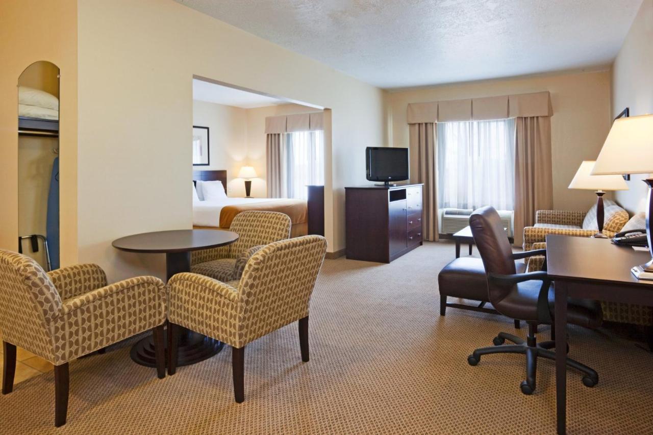 Holiday Inn Express Hotel & Suites Sioux Falls-Brandon By Ihg Екстер'єр фото